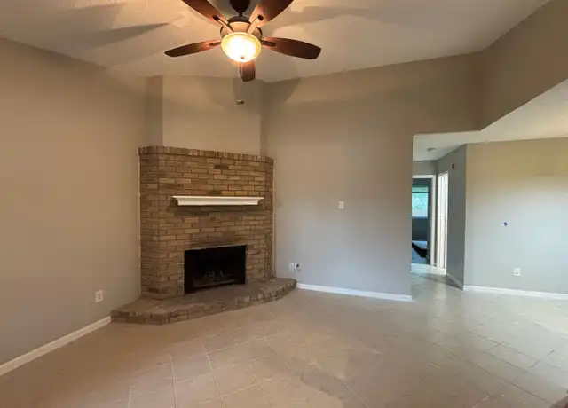 Property at 215 Greenlawn Blvd, Round Rock, TX, 78664, 2 beds, 2 baths, [object Object]