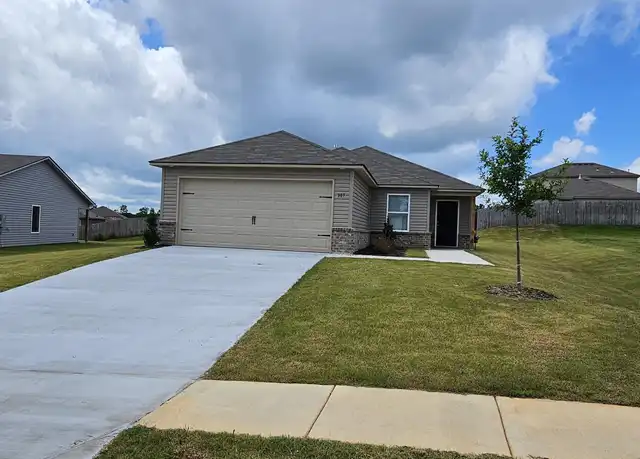 Property at 307 Amber Ave, Calera, AL, 35040, 3 beds, 2 baths, [object Object]