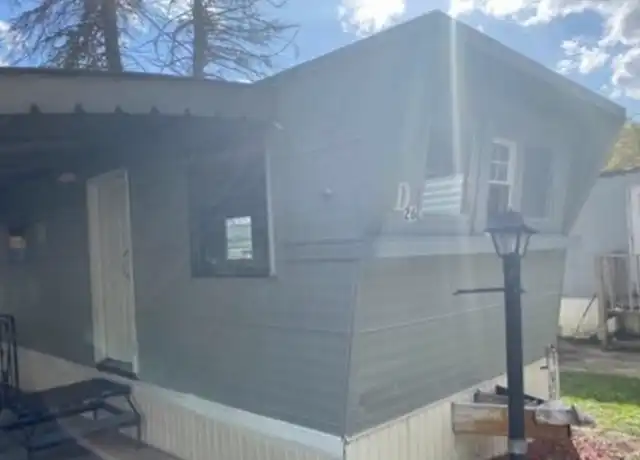 Property at 26 Garden Ln, Warren, PA, 16365, 2 beds, 1 bath, [object Object]
