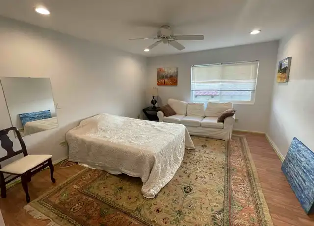 Property at 5334 Lindley Ave #225, Encino, CA, 91316, 1 bed, 1 bath, [object Object]