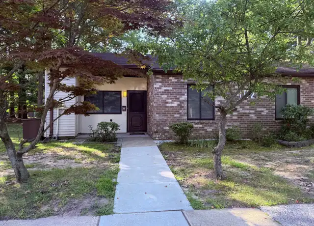 Property at 102 Arrowood Rd Unit A, Manalapan, NJ, 07726, 2 beds, 2 baths, [object Object]