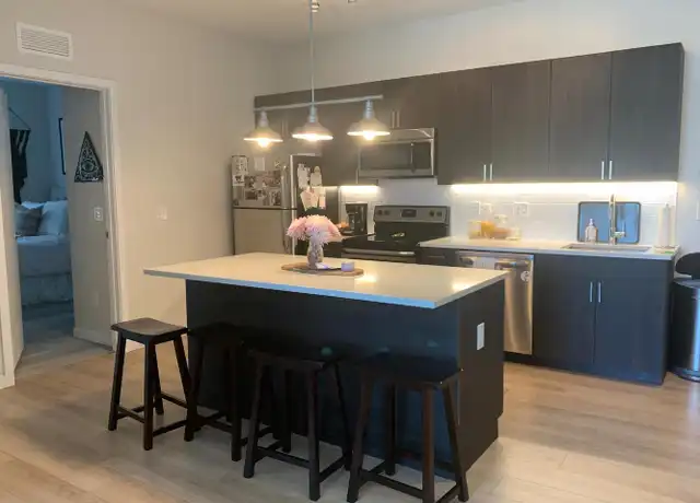 Property at 18 W Girard Ave Unit 401, Philadelphia, PA, 19123, 2 beds, 1 bath, [object Object]