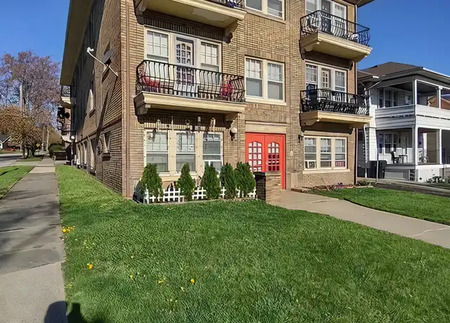 Property at 3344 W 110th St Unit 8, Cleveland, OH, 44111, 1 bed, 1 bath, [object Object]