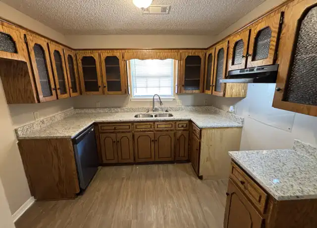 Property at 12 Tripp St, Cabot, AR, 72023, 3 beds, 2 baths, [object Object]