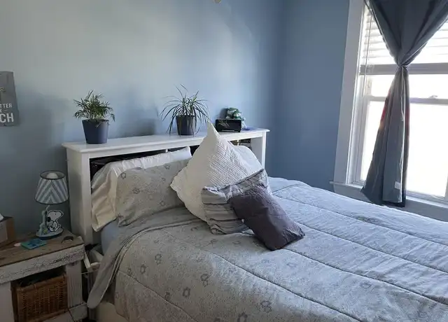 Property at 7 Union St #3, Beverly, MA, 01915, 1 bed, 1 bath, [object Object]