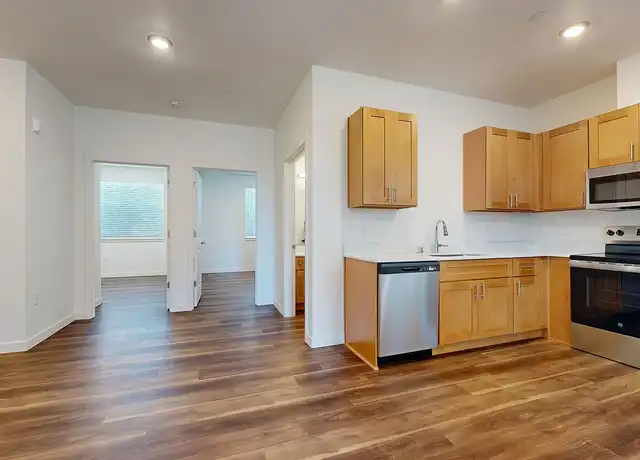 Property at Mary's Court - 5605 NE 68th Ave, Vancouver, WA, 98661, 2 beds, 1 bath, [object Object]