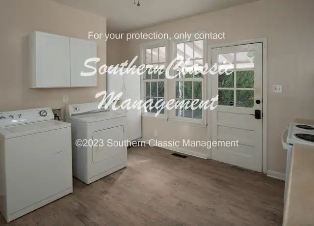 Property at 130 W Franklin St, Milledgeville, GA, 31061, 5 beds, 3 baths, [object Object]