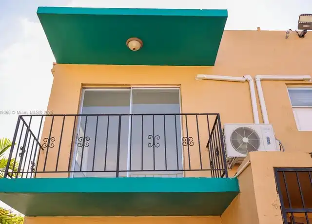 Property at 3050 NW 21st Ave #9, Miami, FL, 33142, 2 beds, 1 bath, [object Object]