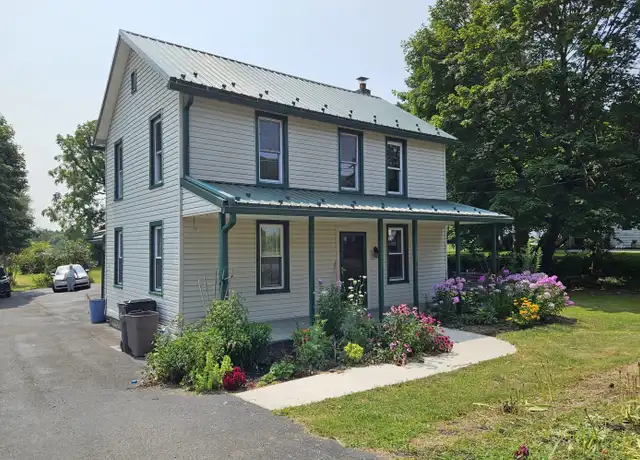 Property at 131 E Church St, Centre Hall, PA, 16828, 4 beds, 2 baths, [object Object]
