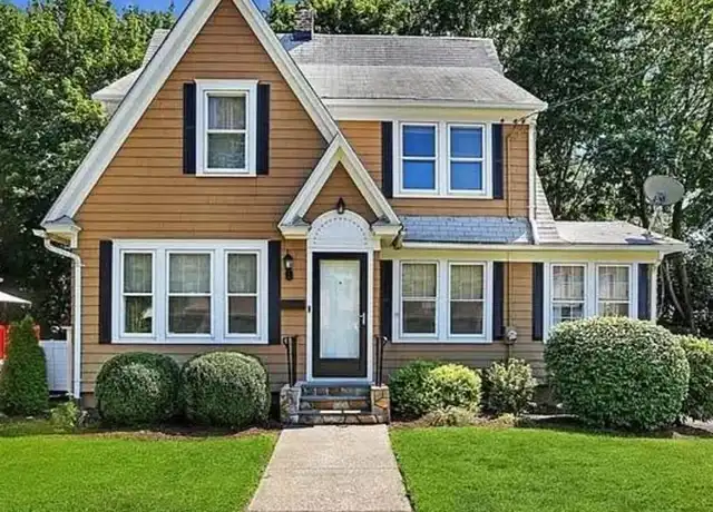 Property at 1275 Capitol Ave, Bridgeport, CT, 06606, 3 beds, 3 baths, [object Object]