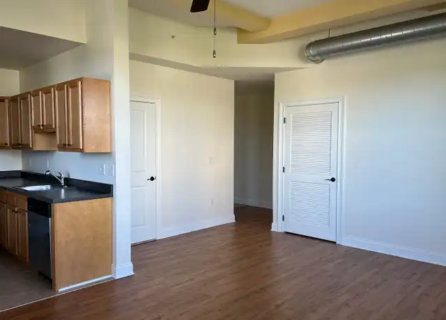 Property at 21 Bay St Unit 402, Glens Falls, NY, 12801, 1 bed, 1 bath, [object Object]