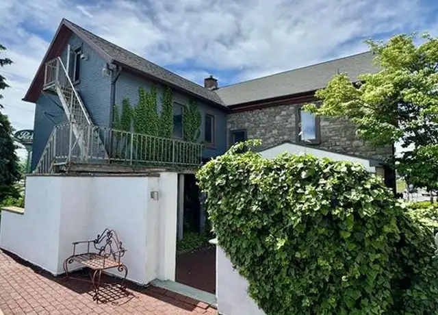 Property at 3144 Hamilton Blvd Unit 3, Allentown, PA, 18103, 2 beds, 1 bath, [object Object]
