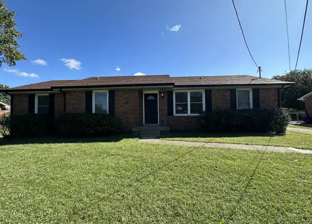 Property at 753 Peachers Mill Rd, Clarksville, TN, 37042, 3 beds, 2 baths, [object Object]