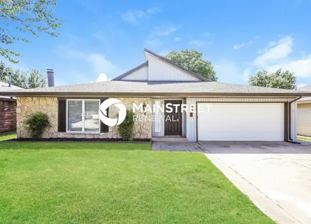 Property at 8829 Parkridge Dr, Oklahoma City, OK, 73132, 4 beds, 2 baths, [object Object]