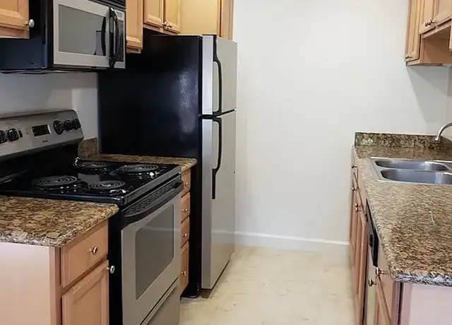 Photo of 150 Cleaveland Rd, Pleasant Hill, CA 94523