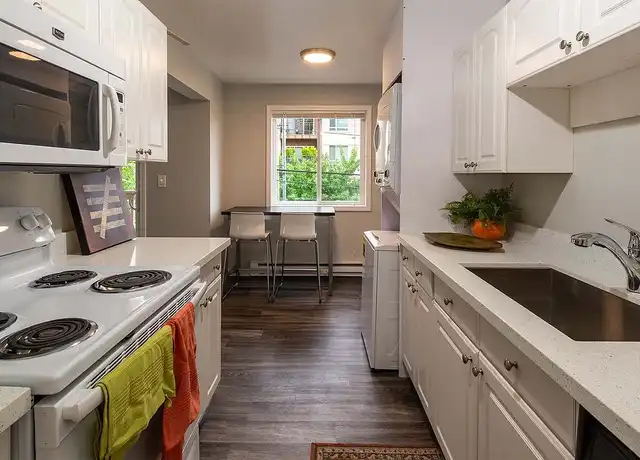 Property at Link 14 - 10014 5th Ave NE, Seattle, WA, 98125, 1 bed, 1 bath, [object Object]