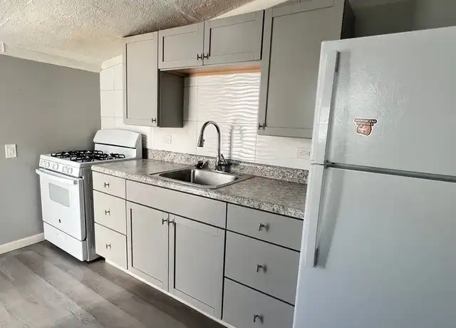 Property at 1264 Muhlenberg St, Reading, PA, 19602, 3 beds, 1 bath, [object Object]