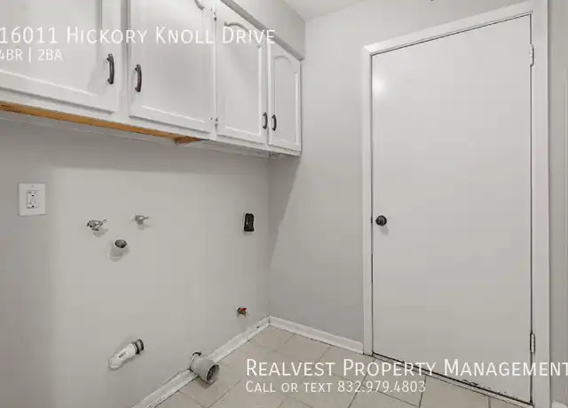 Property at 16011 Hickory Knoll Dr, Houston, TX, 77059, 4 beds, 2 baths, [object Object]