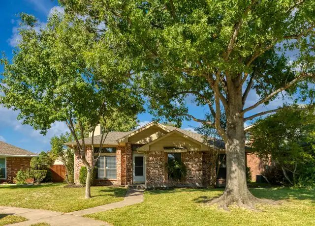 Property at 4013 David Cir, Rowlett, TX, 75088, 3 beds, 2 baths, [object Object]