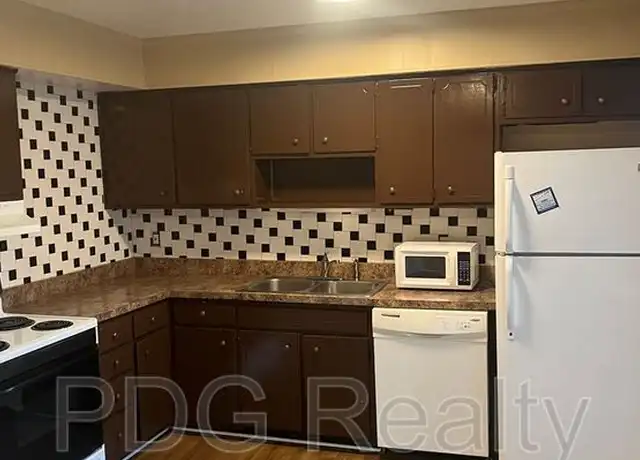 Property at 2007 Terril Ln Unit 11, Louisville, KY, 40218, 2 beds, 1 bath, [object Object]
