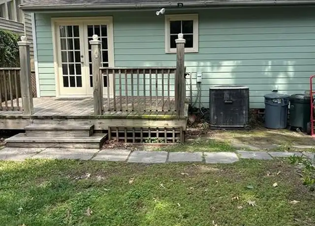 Property at 121 Olivier St, New Orleans, LA, 70114, 2 beds, 2 baths, [object Object]