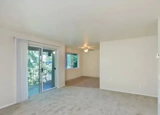 Property at 111 - Willow Creek - 3624 SE Westview Ave, Portland, OR, 97267, 2 beds, 1 bath, [object Object]