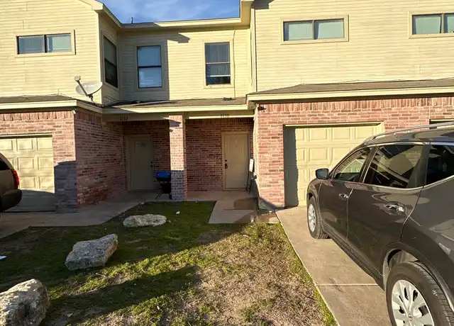 Property at 8128 W Elizabeth Ln Unit 8130, Fort Worth, TX, 76116, 3 beds, 2 baths, [object Object]