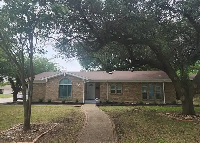 Property at 6401 Winn St, Fort Worth, TX, 76133, 3 beds, 2 baths, [object Object]