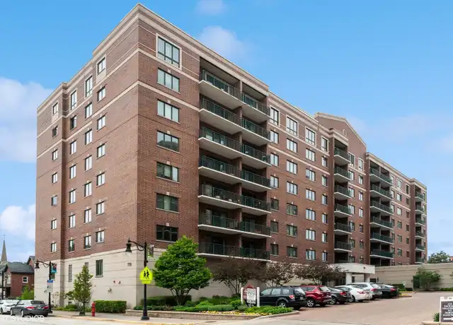 Property at 770 Pearson St #209, Des Plaines, IL, 60016, 2 beds, 2 baths, [object Object]