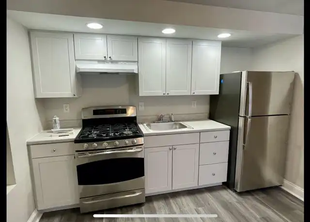 Property at 401 S Mount St, Baltimore, MD, 21223, 3 beds, 1 bath, [object Object]