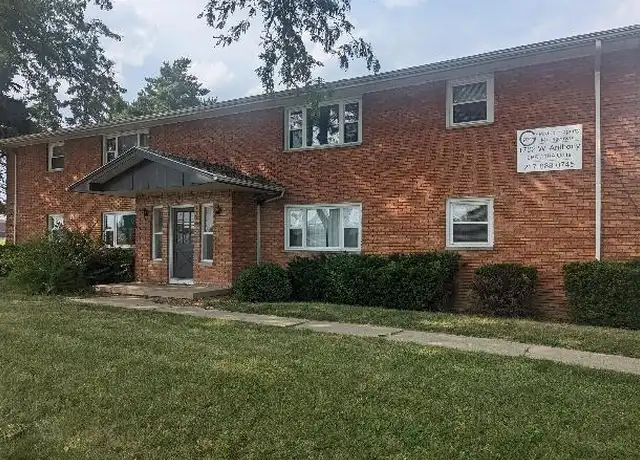 Property at 2205 Dale Dr, Champaign, IL, 61821, 2 beds, 1 bath, [object Object]