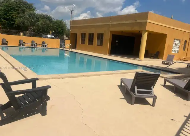 Property at 560 NW 114th Ave #202, Miami, FL, 33172, 1 bed, 1 bath, [object Object]