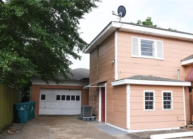 Property at 518 Manhattan Blvd, Harvey, LA, 70058, 4 beds, 2 baths, [object Object]