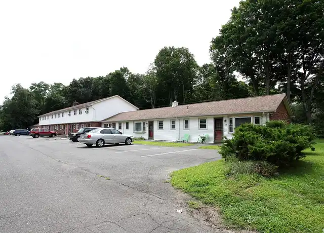 Property at Holly House - 69 Main St N, Woodbury, CT, 06798, 1 bed, 1 bath, [object Object]