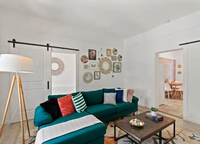 Property at 828 W Mansfield Ave Unit 1 (STR), Spokane, WA, 99205, 2 beds, 1 bath, [object Object]