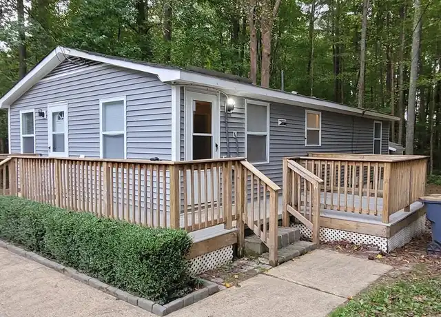 Property at 1616 Baptist Rd, Yorktown, VA, 23690, 3 beds, 1 bath, [object Object]