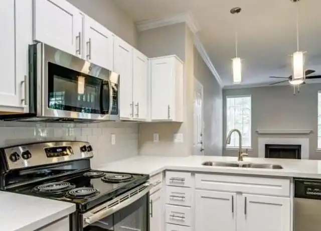 Property at 1 Signature Point Dr Unit 2035, League City, TX, 77573, 2 beds, 2 baths, [object Object]