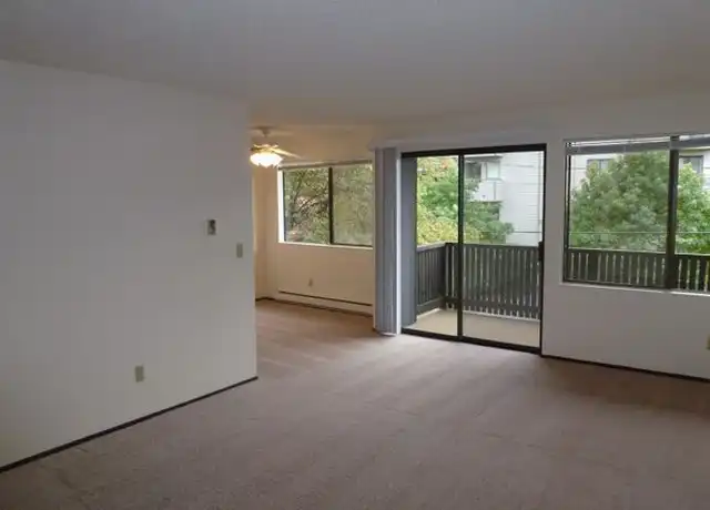 Property at 07) 6568 4th - 6568 4th Ave NE, Seattle, WA, 98115, 1 bed, 1 bath, [object Object]