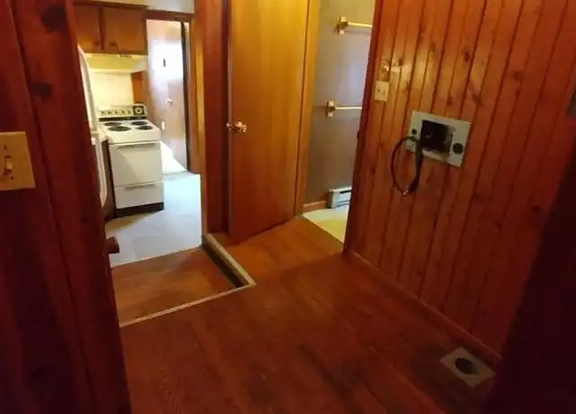 Property at 126 4th St SW Unit I, Strasburg, OH, 44680, 1 bed, 1 bath, [object Object]