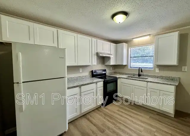 Property at 1716 Green Oaks Dr SE Unit D, Winston-Salem, NC, 27107, 2 beds, 1 bath, [object Object]