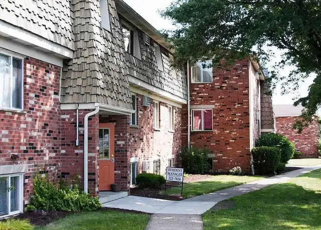 Property at Foster Garden Apartments - 421 Foster Ave, Elyria, OH, 44035, 1-2 bed, 1 bath, [object Object]