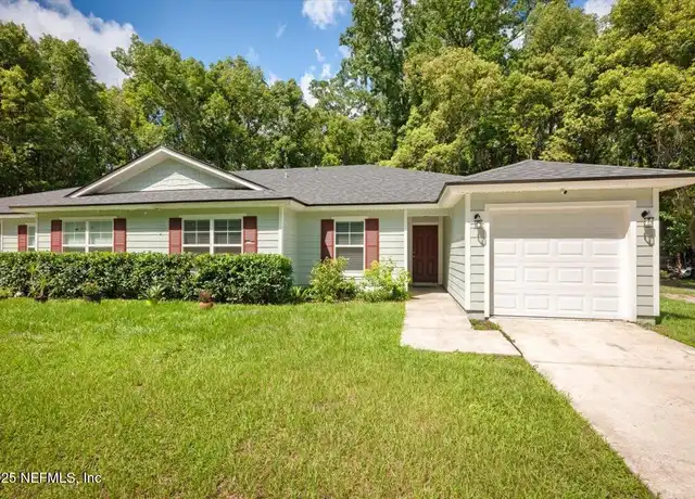 Property at 613 Washington Ln, Green Cove Springs, FL, 32043, 3 beds, 2 baths, [object Object]