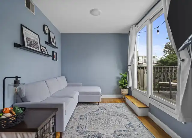 Property at 51 Telegraph St Unit 3, Boston, MA, 02127, 3 beds, 1 bath, [object Object]