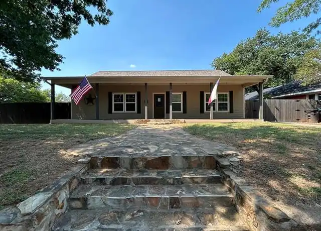 Property at 2901 Galvez Ave, Fort Worth, TX, 76111, 4 beds, 3 baths, [object Object]