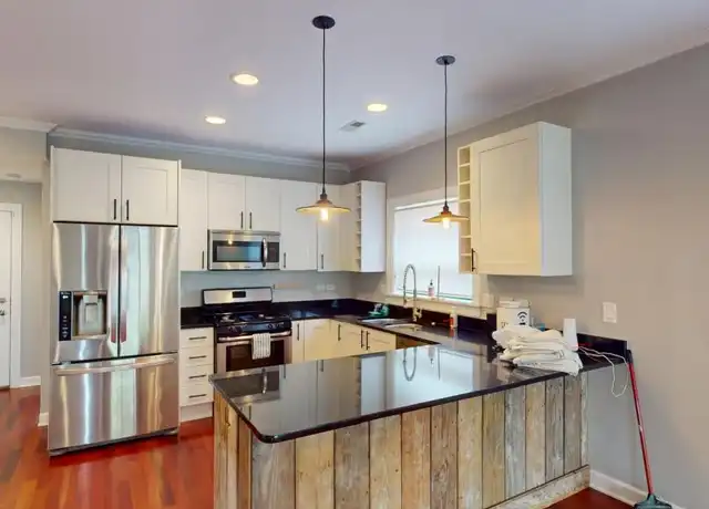 Property at 2004 W Huron St, Chicago, IL, 60612, 3 beds, 3 baths, [object Object]