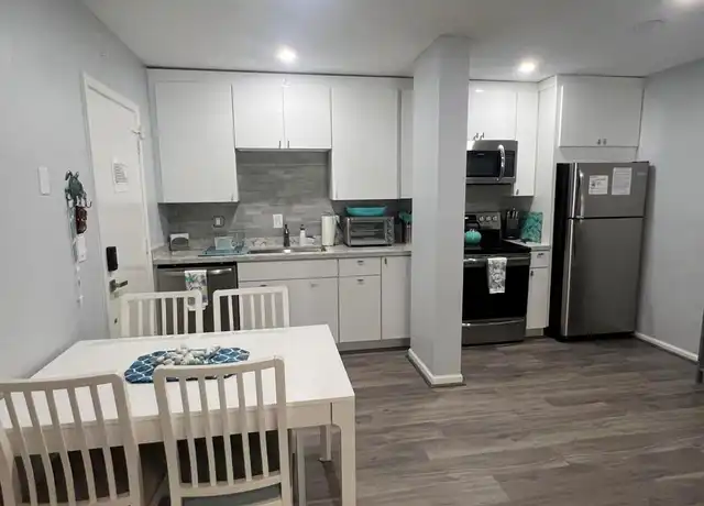 Property at 2271 NE 68th St #2022, Fort Lauderdale, FL, 33308, 2 beds, 1.5 baths, [object Object]