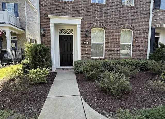 Property at 951 Hendrick Ave, Myrtle Beach, SC, 29577, 3 beds, 2.5 baths, [object Object]