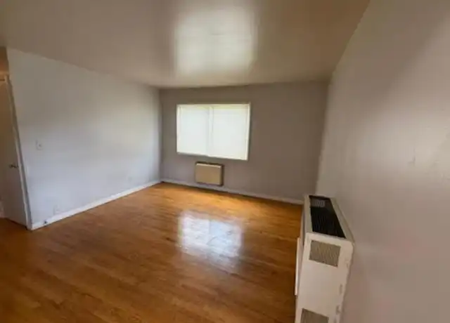 Property at 1320 S 26th St Unit 1320 4, Milwaukee, WI, 53204, 1 bed, 1 bath, [object Object]