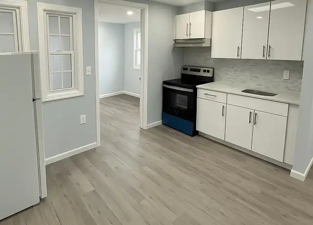 Property at 218-13 Jamaica Ave, Jamaica, NY, 11428, 4 beds, 2 baths, [object Object]
