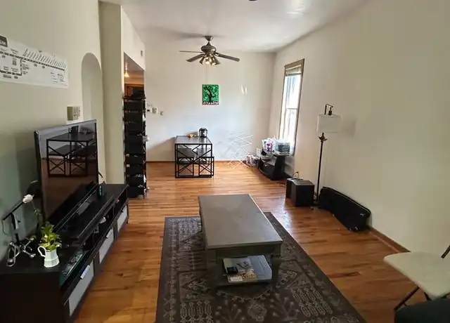 Property at 1617 N Hudson Ave Unit 3F, Chicago, IL, 60614, 4 beds, 2 baths, [object Object]